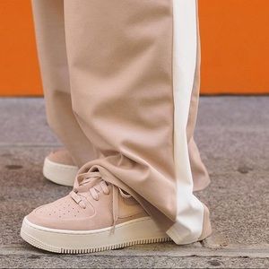 Nike Air Force 1 - sage low sneakers